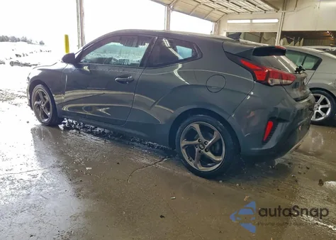 2020 Hyundai Veloster Base z USA, uszkodzony, nr VIN KMHTG6AF5LU030005